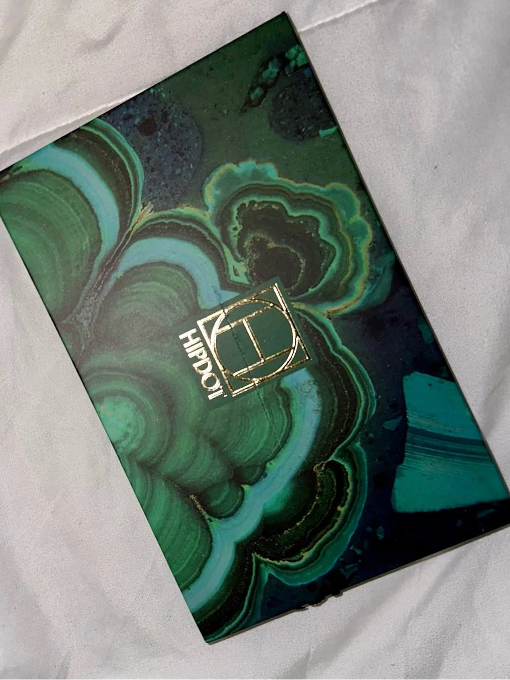 Hipdot Cenote eyeshadow palette